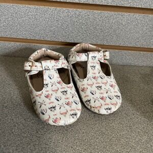 Monkey Feet Baby Girl Shoes Moccasins 18-24M White Western‎ Skull Floral